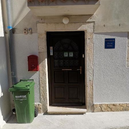 Guest House Accommodation Rupine Premantura Exterior foto