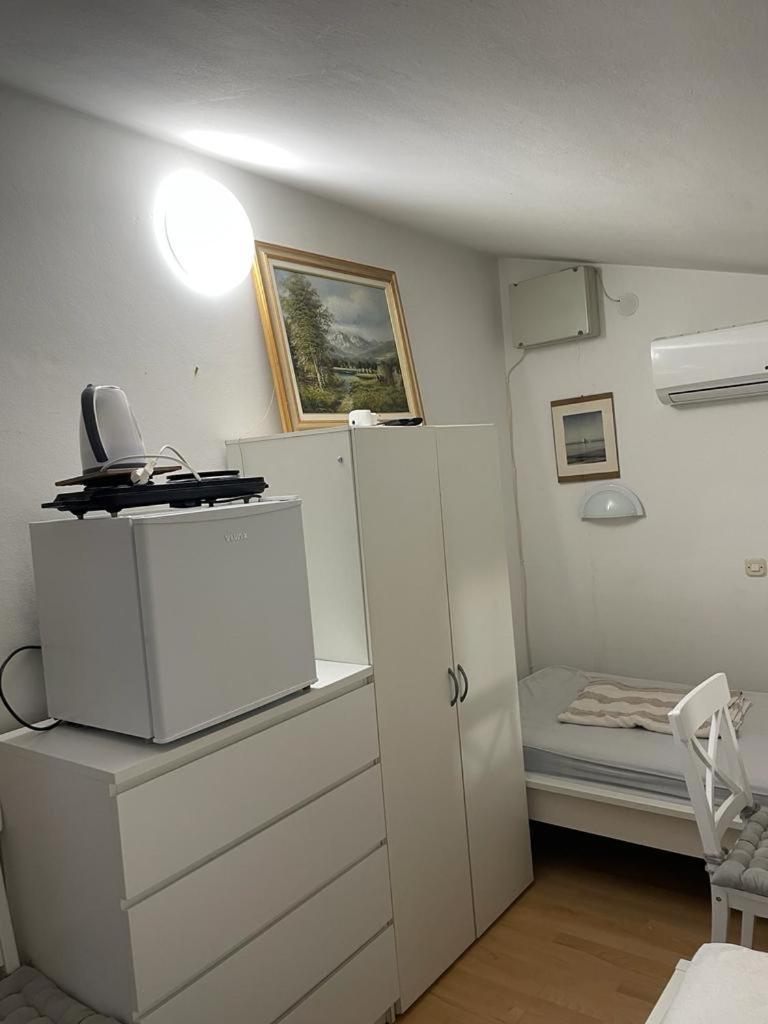 Guest House Accommodation Rupine Premantura Exterior foto