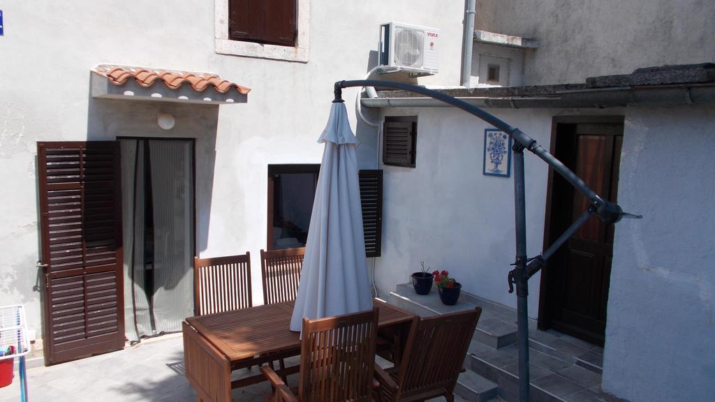Guest House Accommodation Rupine Premantura Exterior foto
