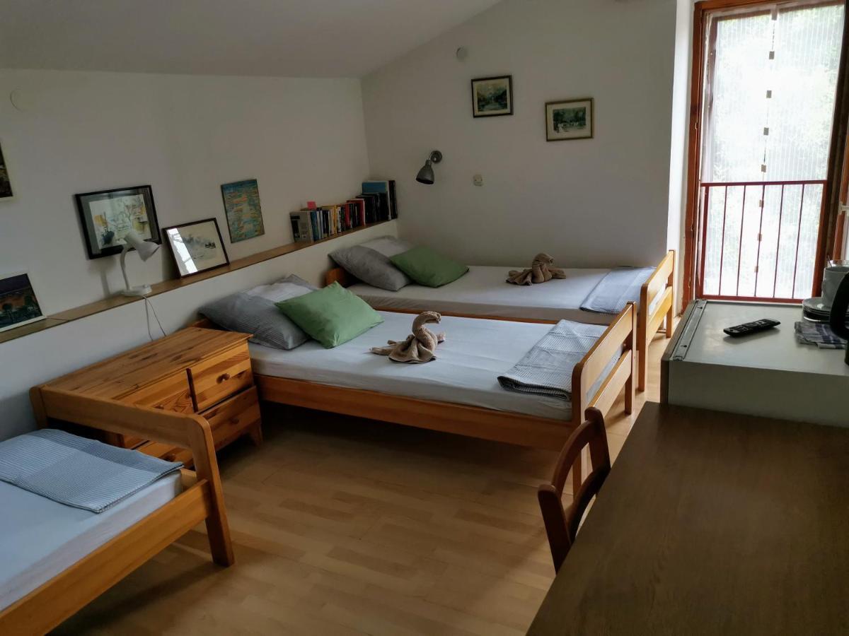 Guest House Accommodation Rupine Premantura Exterior foto