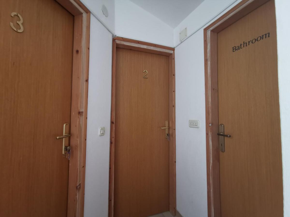 Guest House Accommodation Rupine Premantura Exterior foto